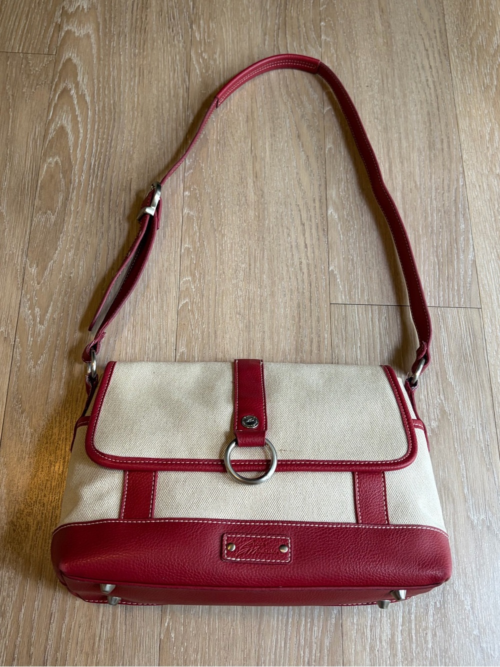 Y2K Stone Mountain Red & Cream Leather/Canvas Shoulder Bag